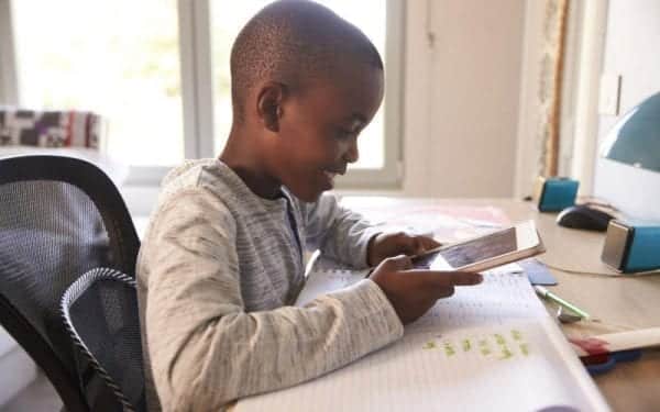 Smartphone is the new drug for African children