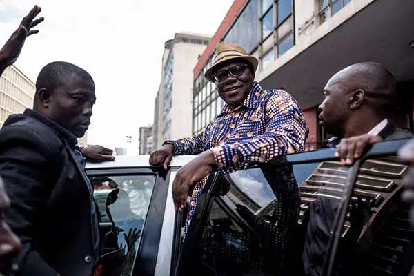 Senior Zimbabwe opposition figure Tendai Biti arrested at border