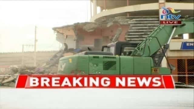 VIDEO: Taj Mall (Airgate Centre) demolition underway