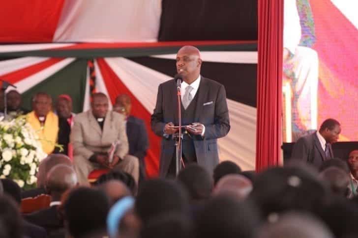 VIDEO: 'Fake doctari': Gideon Moi prescribes prayers for DP Ruto