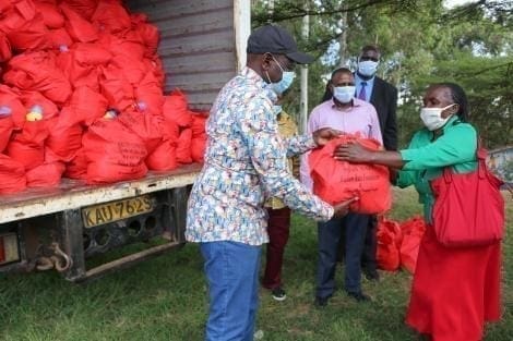 Ruto Rewards His Central Province Supporters With Covid-19 Food Relief