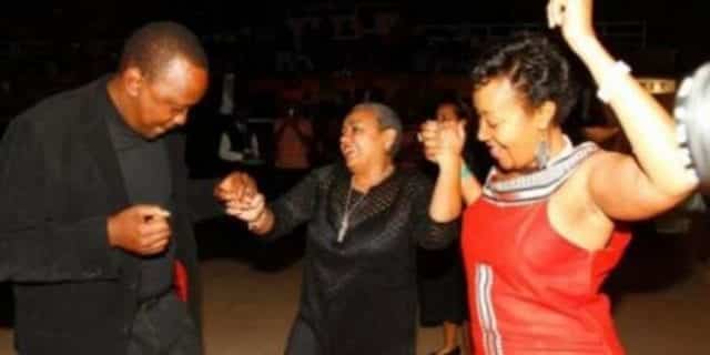 Video: The dancing President-5 Times Uhuru broke protocol to go dancing