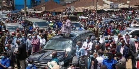 Nairobians disrupt Uhuru's meeting with Chants of Sonko, Sonko