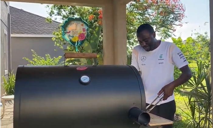 VIDEO: Kenya Airlift Students Enjoy Tasty "Matumbo Choma" In Florida