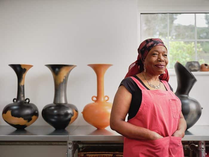 Kenyan born UK potter Magdalene Odundo featured in Fitzwilliam Museum