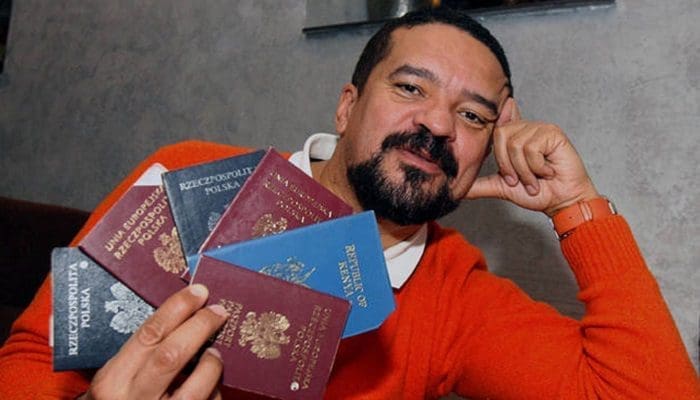 Kenyan man Sławek muturi Who Drove 9000KM From Europe to Kenya