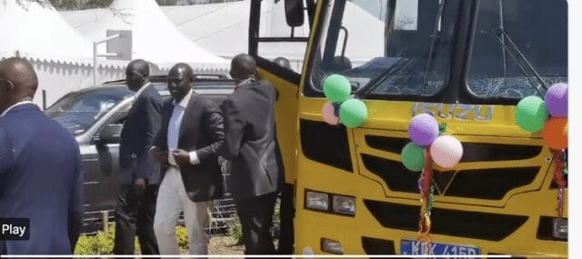 Surprise As Ruto Arrives in Homa Bay In A Bus-Omollo Homecoming